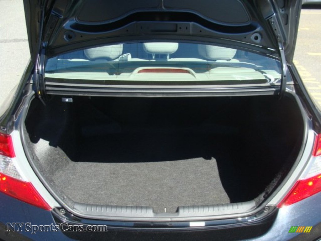 2012 Civic LX Sedan - Crystal Black Pearl / Gray photo #20