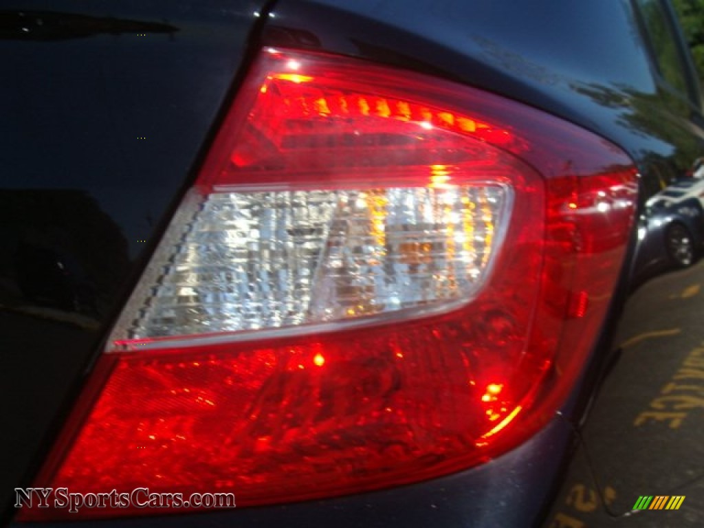 2012 Civic LX Sedan - Crystal Black Pearl / Gray photo #21