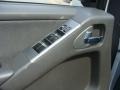 Nissan Pathfinder S 4x4 Silver Lightning photo #8