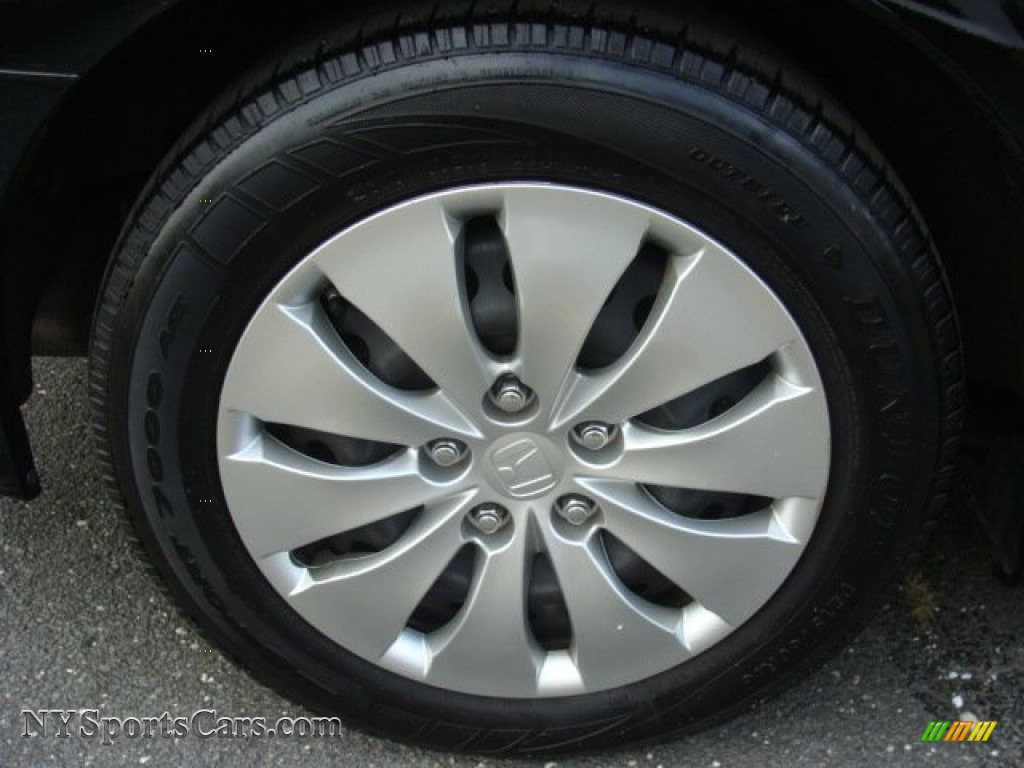 2012 Accord LX Sedan - Crystal Black Pearl / Ivory photo #25
