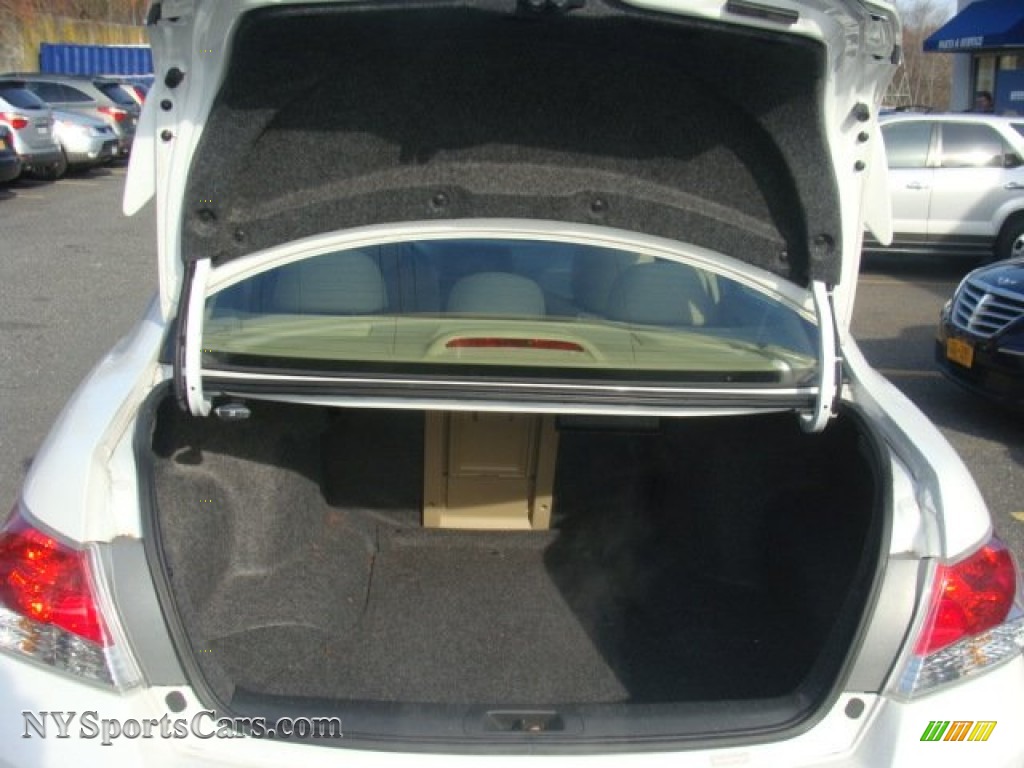 2012 Accord EX-L V6 Sedan - White Orchid Pearl / Ivory photo #22